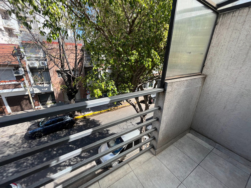 Hermoso Ph 2 Amb. En Duplex Al Frente Con 2 Balcones