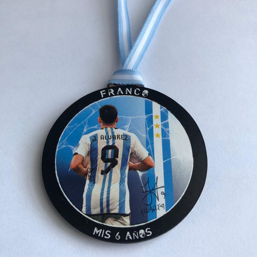 Julian Alvarez  Manchester City Medallas Souvenirs. 