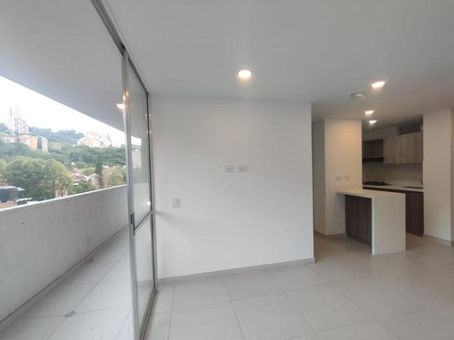 Apartamento En Venta En Medellín - El Poblado Cod 66424