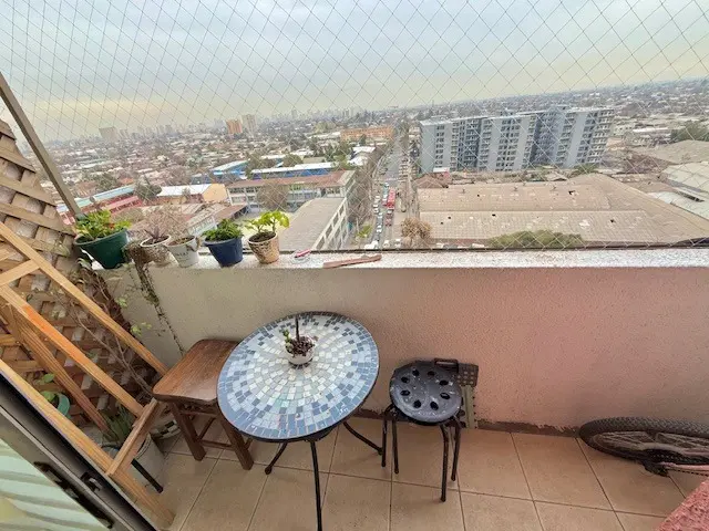 Imagen 5 de 30 de Piso 14, Vista Suroriente, Tres Dormitorios Y Un Baño.