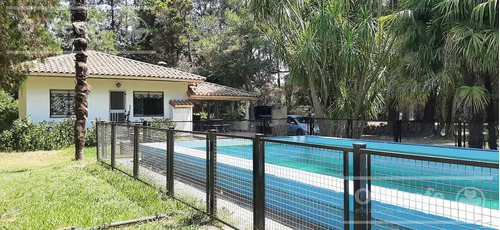 Imagen 1 de 20 de Quinta En Venta En Abasto 4180 Mts. Con Muy Buena Forestación