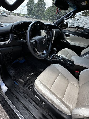 Vendo Toyota Sw4 Diamond 2023