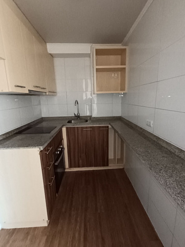 Arriendo Depto. 2d/1b Estacionamiento Y Bodega En San Miguel