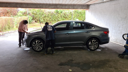 Volkswagen Virtus 2018 1.0 Highline 200 Tsi Aut. 4p