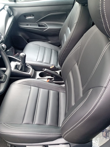 Fundas Entalladas Asiento A Medida Nissan Versa 2018-2023