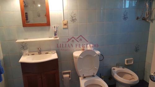 Casa En Venta Y Alquiler Con Piscina Y Amplia Barbacoa Punta Del Este - La Barra- Ref: 318