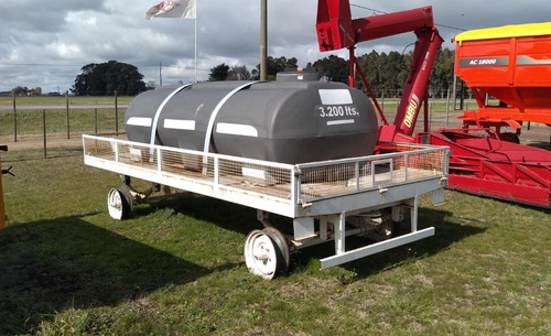 Acoplado Tanque Plástico Para Abastecimiento De Pulverizador