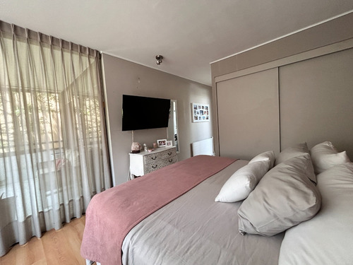 Exquisito Depto Remodelado Y Decorado C/excelente Ubicación