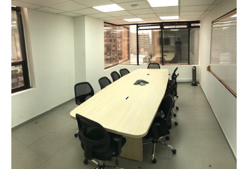 Oficina En Arriendo Zona Centro Internacional, Bogotá