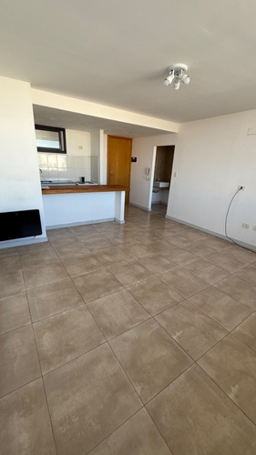 Dueño Alquila Departamento Semi Piso La Plata Particular