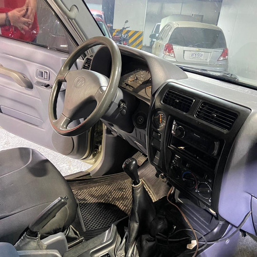 Imagen 9 de 13 de Toyota Meru