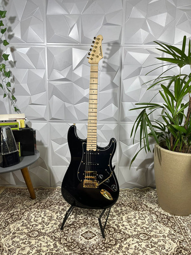 Guitarra Studebaker Skyhawk Hss Ec Black Gold