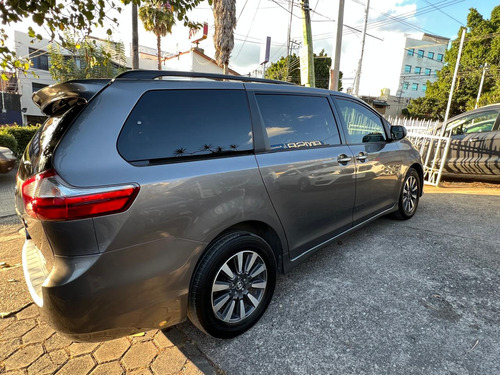 Toyota Sienna 3.5 Xle Piel At