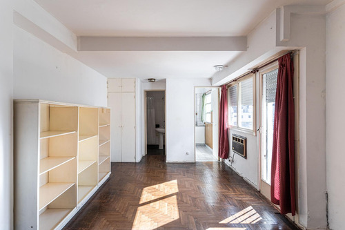 Monoambiente 30 M2 - Pasteur - Venta