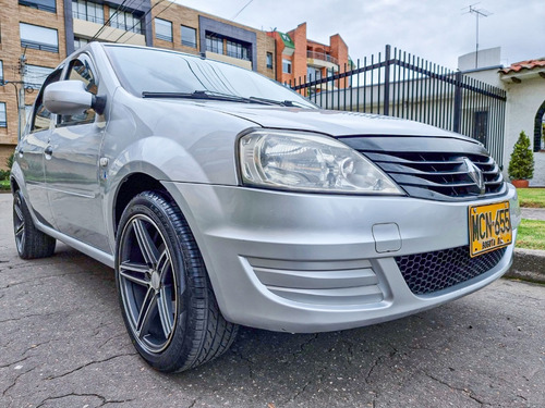 Renault Logan Familier