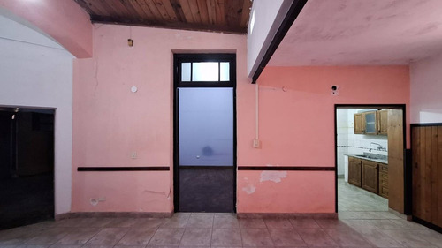 Venta Casa A Reciclar 2 Dormi Cochera Arroyito