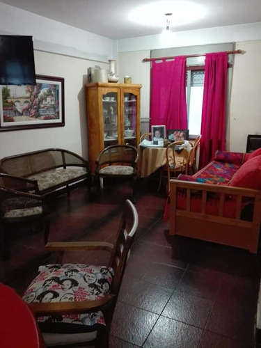 Departamento En Venta - 2 Dormitorios 1 Baño - 63mts2 - Merlo