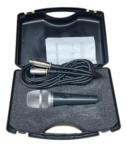 Micrófono Dinámico Unidireccional Fm-310 (cable Balanceado) Color Negro