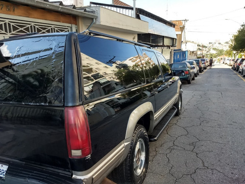 Suburban Blindada Particular