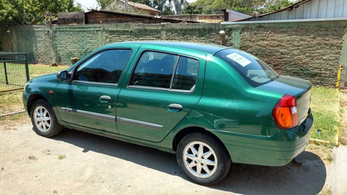 Renault Clio Sedán Año 2003 Buen Estado