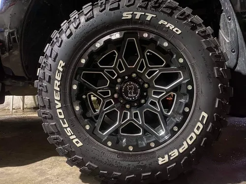 Llanta Cooper 37x13.5 R17 Discoverer Stt Pro