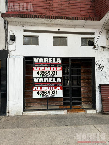 Warnes 33 Local Con Subsuelo. T44m². Con Renta. Sin Expensas. Parque Centenario.