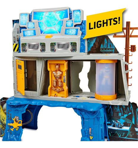 Batman 3-en-1 Batcave Playsate Con Una Exclusiva Figura De A