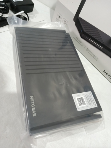 Enrutador Wifi 6 Netgear Ax1800, Modem Gamer, Router/gaming (Usado)