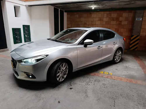 Mazda 3 2.0 Grand Touring At