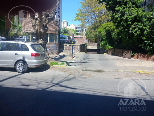 Cochera Amplia Y Comoda En Primer Subsuelo En Bajo De Vicente Lopez En Venta