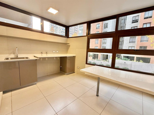 Departamento En Arriendo De 3 Dorm. En Las Condes