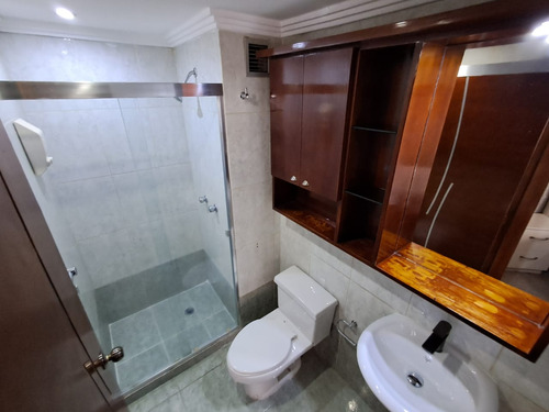 Yz Se Alquila Apartamento En Los Mangos