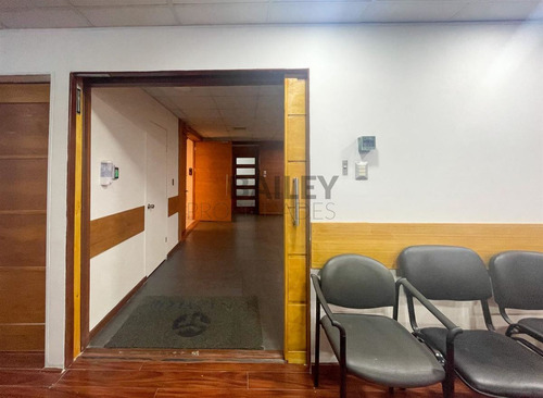Oficina En Arriendo En Valparaíso
