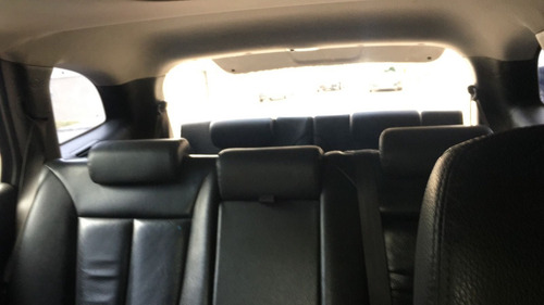Imagen 4 de 8 de Hyundai Santa Fe 2.2 Gls 7as Crdi 6mt 4wd Pedyautos