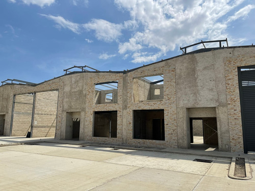 Imagen 1 de 9 de Pre-venta De Galpones Con Financiamiento En San Diego