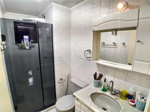 Apartamento Com 3 Dormitórios, 1 Wc, 1 Vaga E Lazer Com Piscina, Salão De Festas Quadra De Futebol - 170-im458880