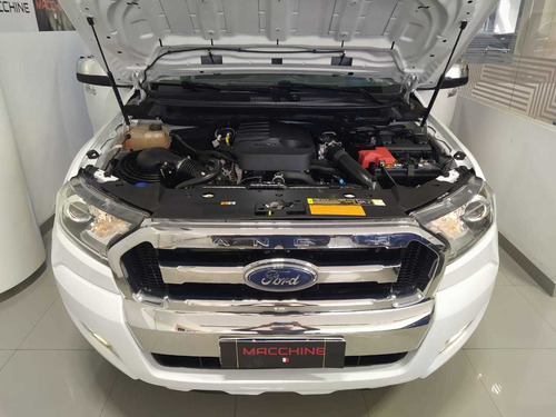Imagen 13 de 17 de Ford Ranger 3.2 Cd Xlt Tdci 200cv Automática 4x2 2017