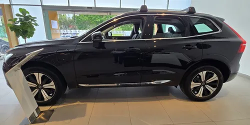 Volvo XC60 Recharge Plus T8