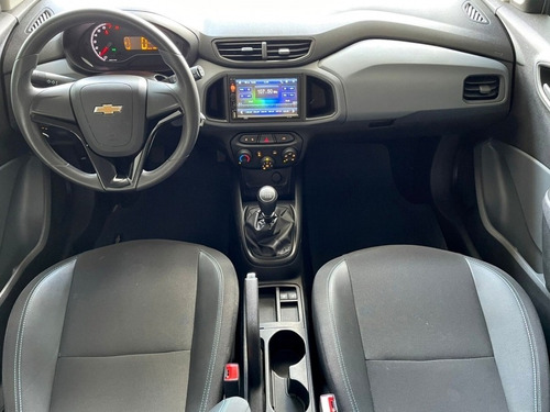 Imagem 3 de 13 de Chevrolet Joy 1.0 Black Edition 8v Flex 4p Manual