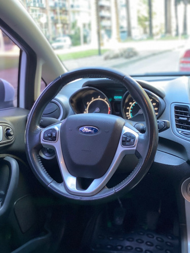 Ford Fiesta Mexicano Permuto Financio
