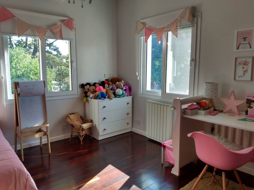 Imagen 21 de 29 de Excelente Casa En La Lucila,7 Ambientes Zona Colegios