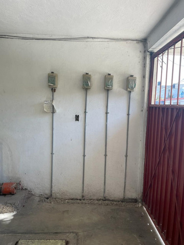 Propiedad De 4 Departamentos Y 1 Accesoria En Ejidos De San Andrés, Ecatepec Edo Mex