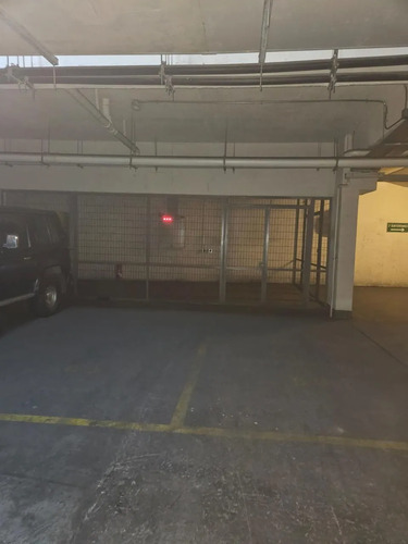 Se Vende Estacionamiento En Las Condes