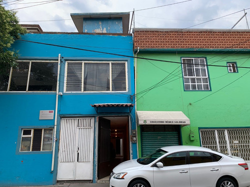 Casa En Venta En Xochimilco, Barrio San Diego, Calle Cerrada.