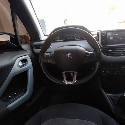 Peugeot 208 Allure 1.5 Touchscreen