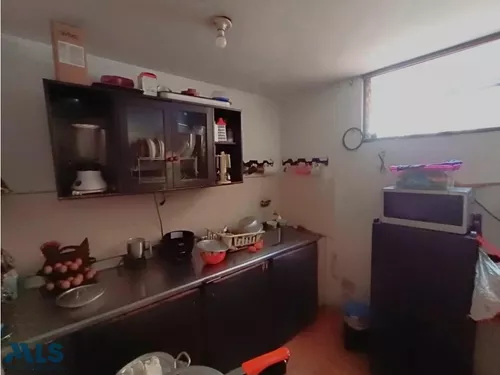 Buenas Rutas De Transporte Buena Ubicación(mls#247237)