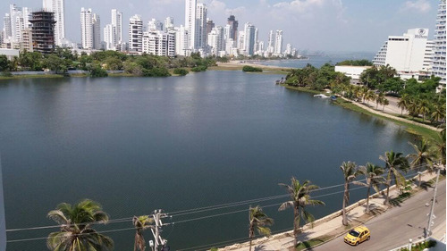 Lindo Apartamento De Oportunidad En El Sector Del Laguito Cartagena