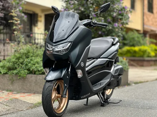 Yamaha Nmax Connected
