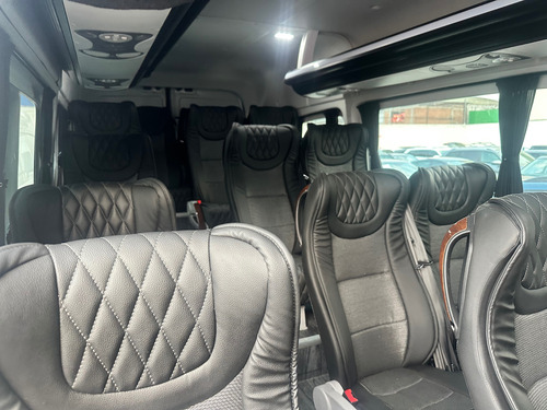 Volkswagen Crafter 2.0 Pasajeros 5.0 Ton Lwb Caja Extendida Mt