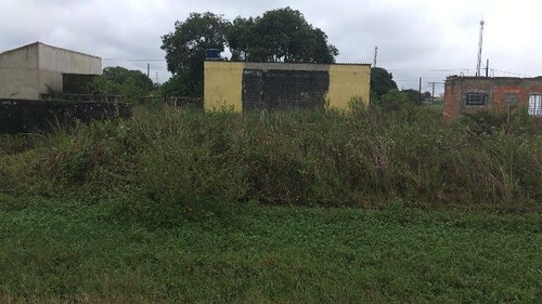 Terreno A 1300m Do Mar No Jardim Jamaica Em Itanhaém - 4551